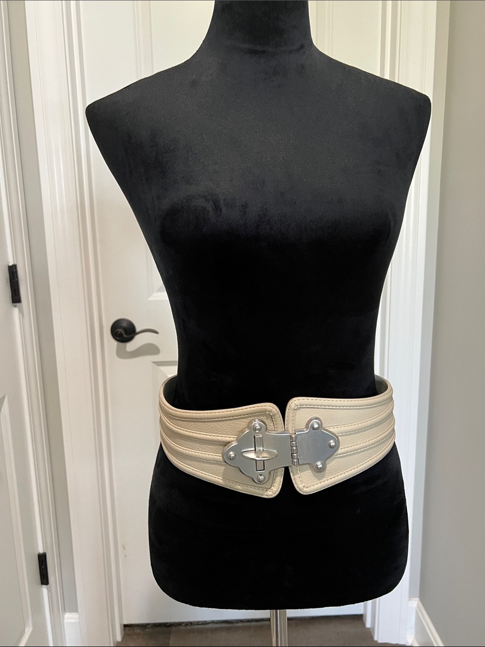 BCBGMaxAzria Cream Wide Waist Belt with Silver Buckle